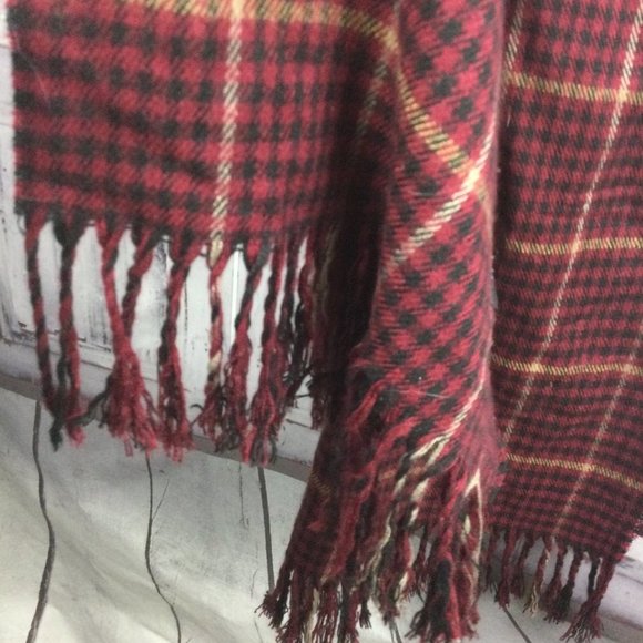 100% Cashmere Scarf Wrap Scotland Made Red Black Check 13" x 30" - Picture 7 of 7